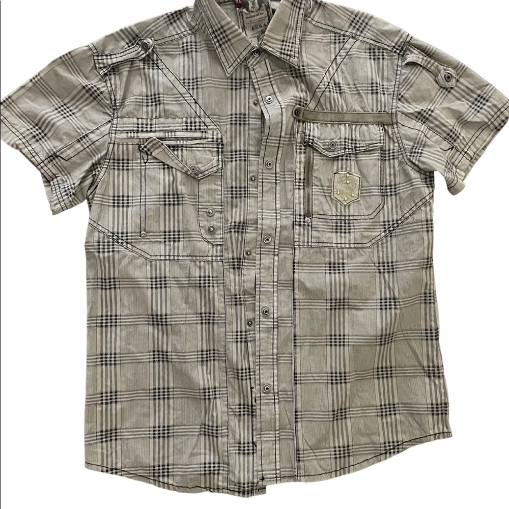 Button shirt